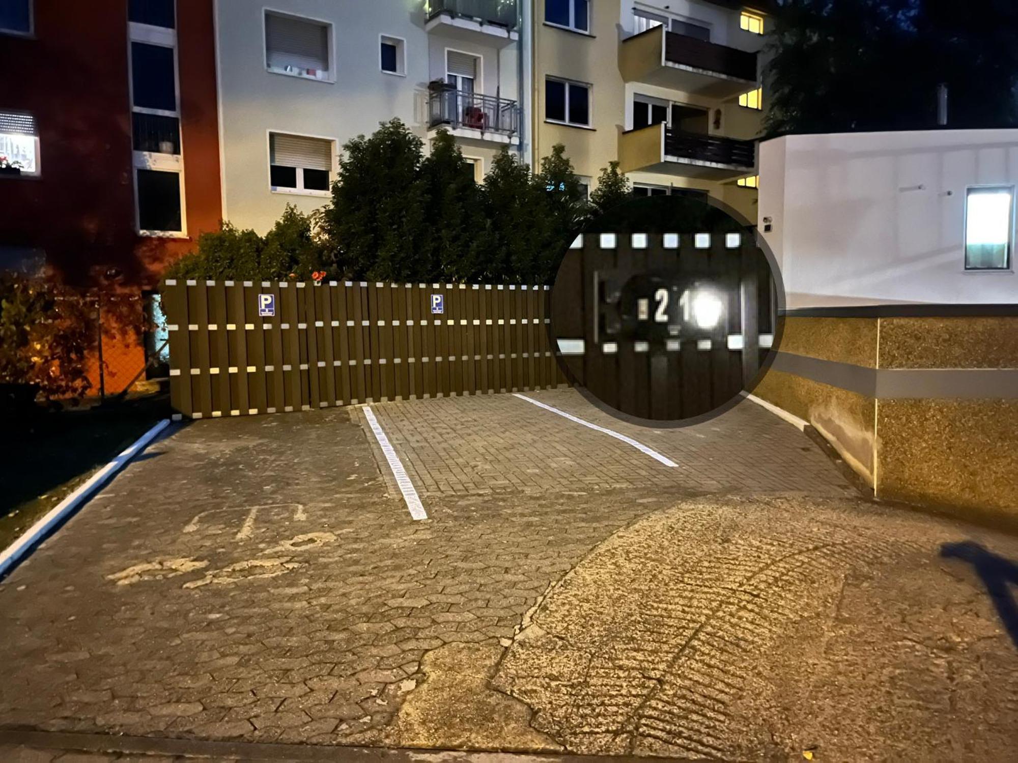 Living At Saarpartments -Adultsonly- 2 Bedrooms, Kitchen - Business & Holiday Apartments For Long- And Short Term Stay, 3 Min To Train Station, Secure E-Bike Parking! Saarbrücken Kültér fotó